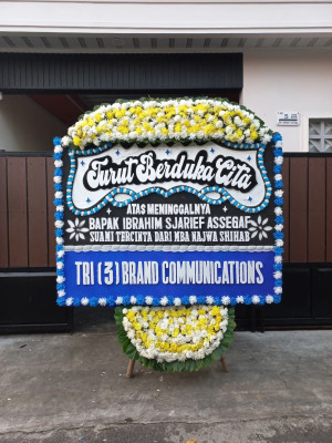 Papan Bunga Duka di Prenggan